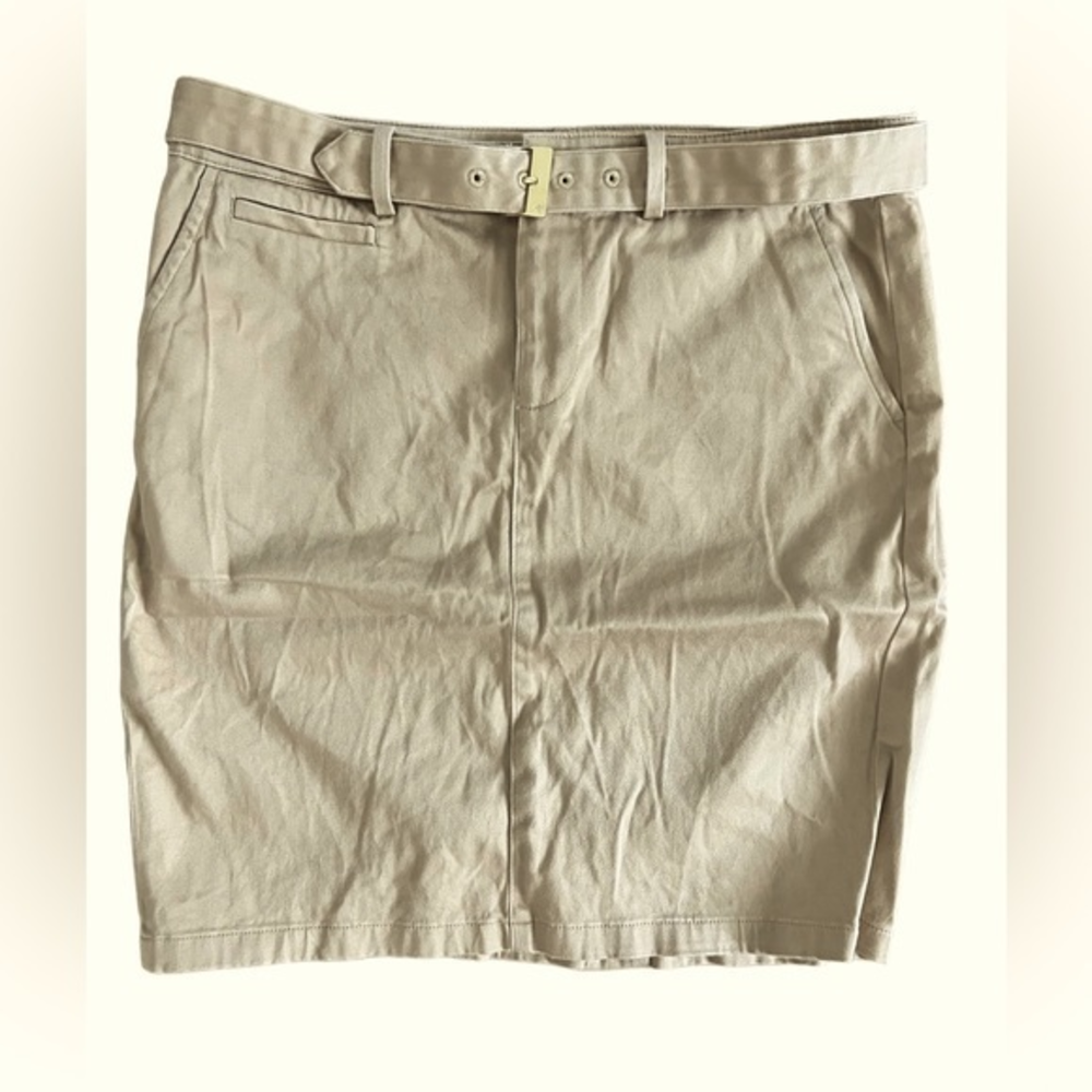Lauren Ralph Lauren Camel khaki color Belted Skirt vintage size 6‎ petite